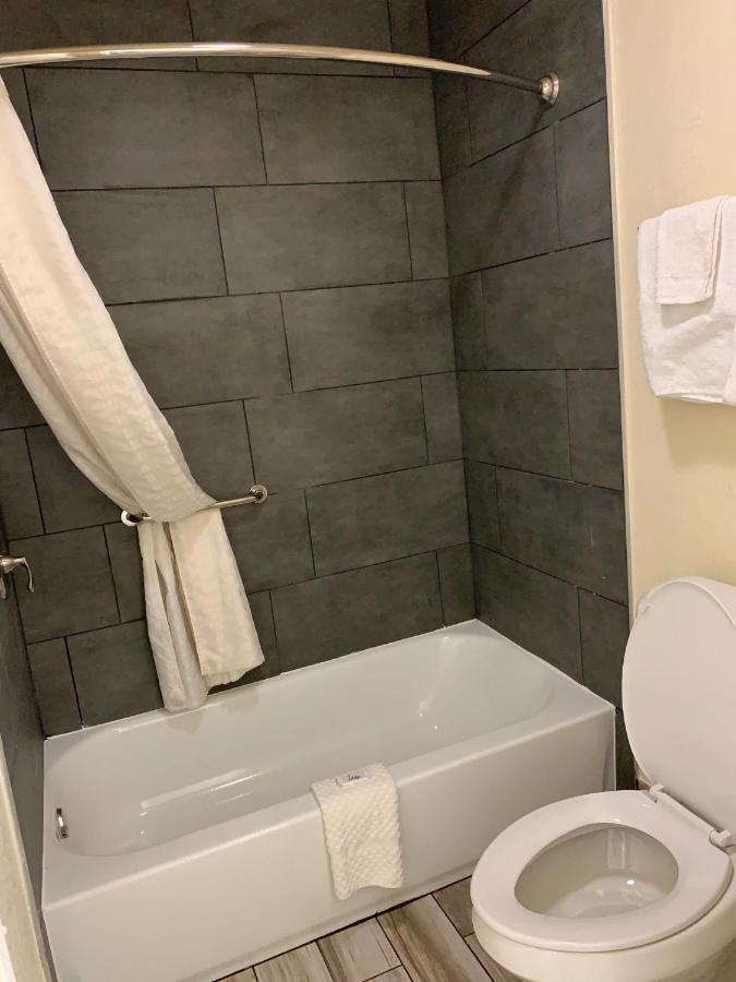 Green Garden Inn 그린즈버러 외부 사진